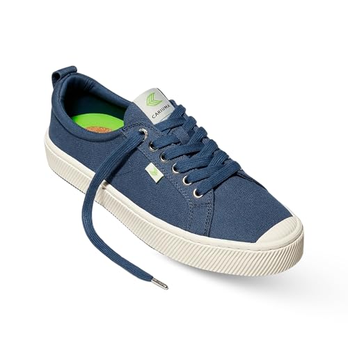 Cariuma IBI Slip-On Sneakers