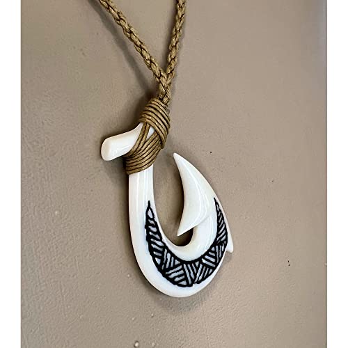 Hand Carved TATTOO Fish Hook White Buffalo Bone Hawaiian Necklace3