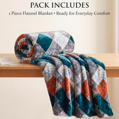 Image of VAS COLLECTIONS 280 GSM Flannel Blanket for Double Bed, Ultra Soft Plush Fleece Blanket, Warm & Cozy Heavy Winter Blanket, Breathable AC Blanket, for Home & Hotel, 220 x 230 cm - Deep Teal