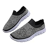 Association facile : ces chaussures pour femme peuvent être assorties à des vêtements de sport, des jeans, des leggings ou des robes décontractées pour une gamme de looks.