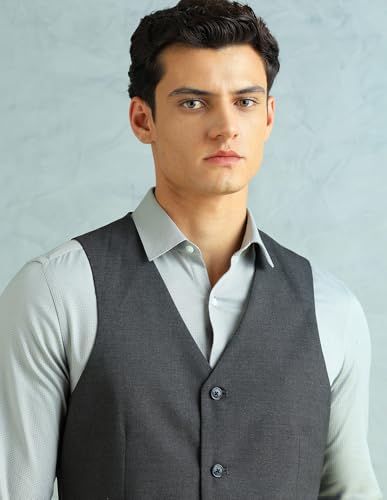 Image of Arrow Men Regular fit Polyester Heathered Waistcoat