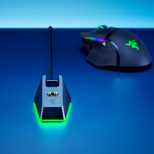 Mouse Dock Chroma - Station di Carica per Mouse Wireless (Per DeathAdder V2 Pro, Viper Ultimate, Basilisk Ultimate, Naga Pro, Magnetico con Illuminazione, Piedini Antiscivolo Stile Geco) Nero - Mouse gaming - Immagine 9