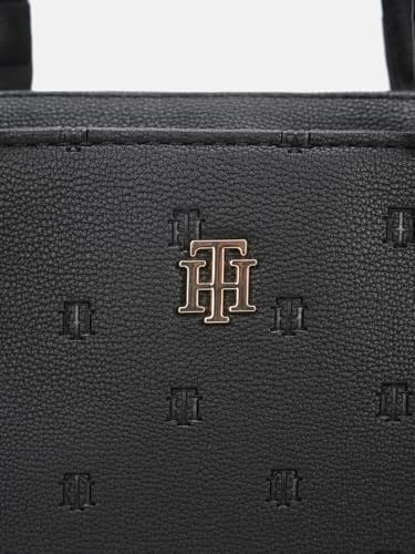 Tommy Hilfiger black sling bag – image 4