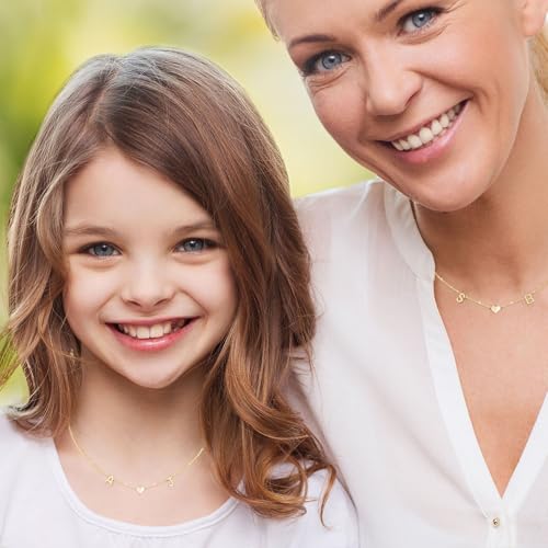 Gold Heart Initial Necklaces for Women 14K Gold Plated Dainty Heart A-Z Letter Pendant Necklace Cute Personalized Initial Letter Name Necklace Gold Jewelry Birthday Gifts for Women4