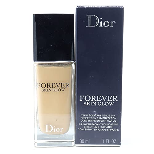 Christian Dior Dior Forever Skin Glow Hydrating Foundation SPF 15 (3W0 Warm Olive), 1 pack, 1.0 Fl Oz
