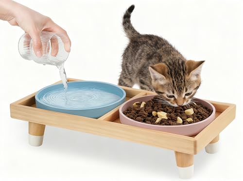 JAZUIHA Katzennapf Erhöht inkl. 2 Flache und breite Schalen, Futterstation mit Holzständer und Silikon Futternapf für Katzen D 18 cm