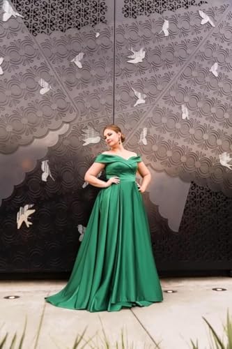 Robe de bal sirène drapée pour sublimer les courbes généreuses