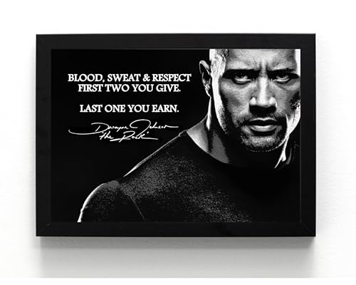Cuadro enmarcado de Dwayne Johnson con acabado elegante A5 en blanco y negro para deporte