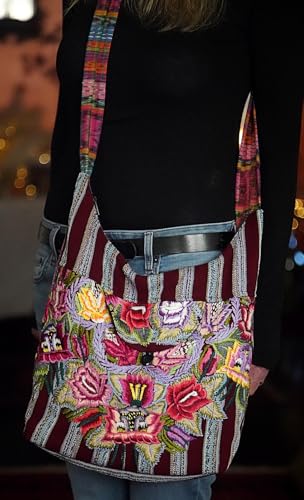 Guatemalan Embroidered Flowers Crossbody Bag2