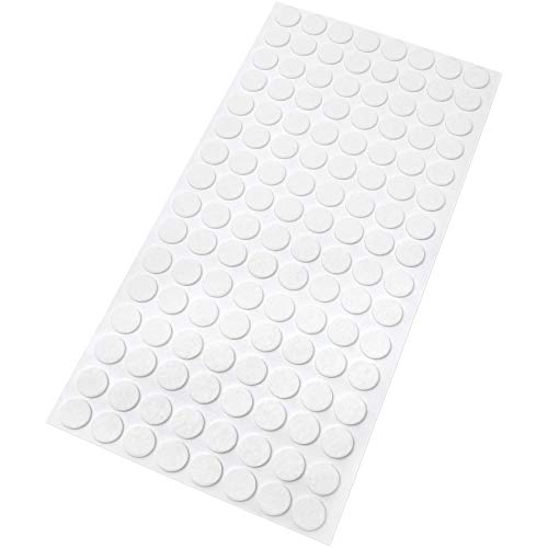 Discreti, resistenti e al contempo delicati, sono indicati per l'impiego su tutti i tipi di superficie liscia, sia all'interno che in ambiente esterno protetto.