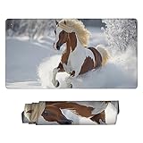 【MATÉRIEL DURABLE ET CONFORTABLE】: La surface de ce tampon de souris est conçue pour un mouvement lisse et précis de la souris, assurant que votre curseur se déplace précisément là où vous le voulez. Le matériau est épais et se sent doux dans la main, ce qui peut aider à amortir le bruit lorsque vous tapez lourdement sur les tampons. Notre coussinet de souris de bureau complet épais de 3 mm vous donne des mains faciles et qui offre un jeu ou un travail confortables.