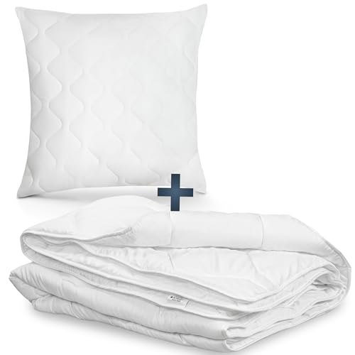 Moon - Bettenset Ganzjahresdecke - versteppte Decke und Kissen - ca. 135x200 + 80x80 cm aus 100{56ae2d67fa4b2f359601bd9e2601af53f94f90de5e5fad3cbebeb6399a16fc4e} Polyester Moon - Bettenset Ganzjahresdecke - versteppte Decke und Kissen - ca. 135x200 + 80x80 cm aus 100{56ae2d67fa4b2f359601bd9e2601af53f94f90de5e5fad3cbebeb6399a16fc4e} Polyester