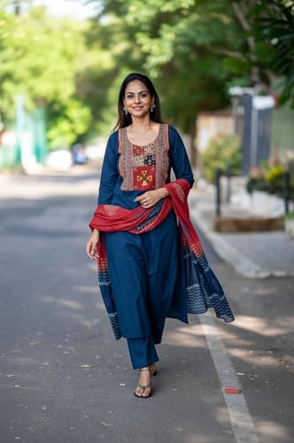 Image of ANNI Designer Women's Rayon Viscose Printed Straight Kurta with Pant & Dupatta