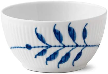 Royal Copenhagen Blue Fluted Mega 1017342 Porcelain Sugar Bowl 10 cl Hand-Painted Blue/White