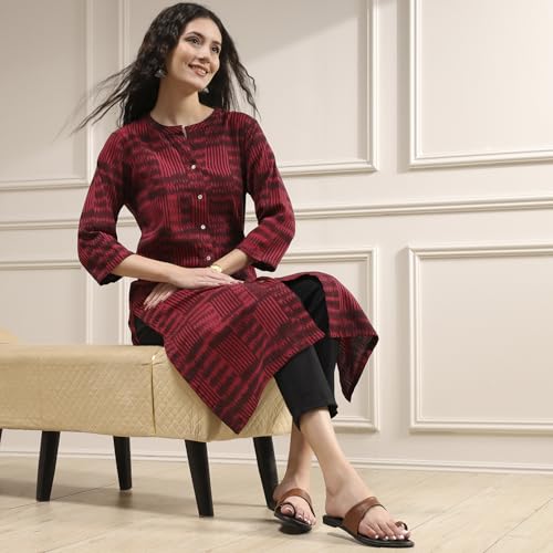 Image of BIBA Dyed Cotton Straight Casual Kurtas