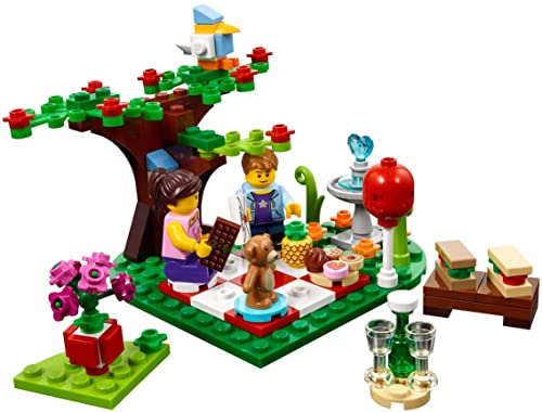 Lego 40236 Romantic Valentine Picnic 126 pcs, Red, Small - Image 3
