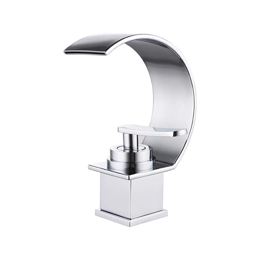 Robinet mitigeur moderne cascade pour créer une ambiance spa zen dans votre salle de bain de maison