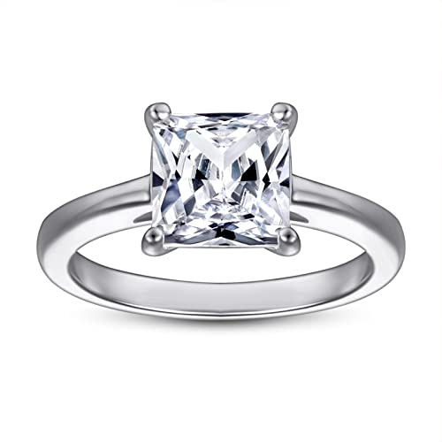 Bague solitaire en argent princesse pour sublimer vos tenues de soirée
