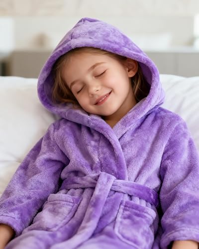 Image of Girls Fleece Hooded Robes, Warm Printed Bath Robe for Kids Soft Fuzzy Bathrobe for Gifts