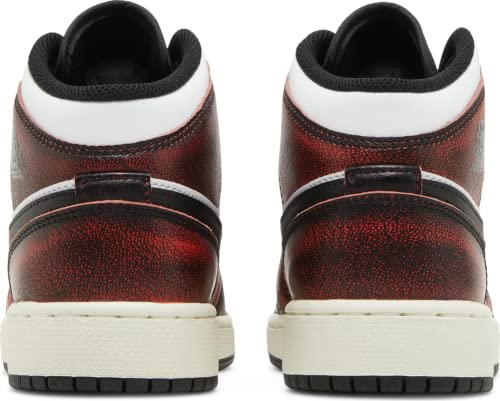 Nike Women's Air Jordan 1 Mid Se Shoes3