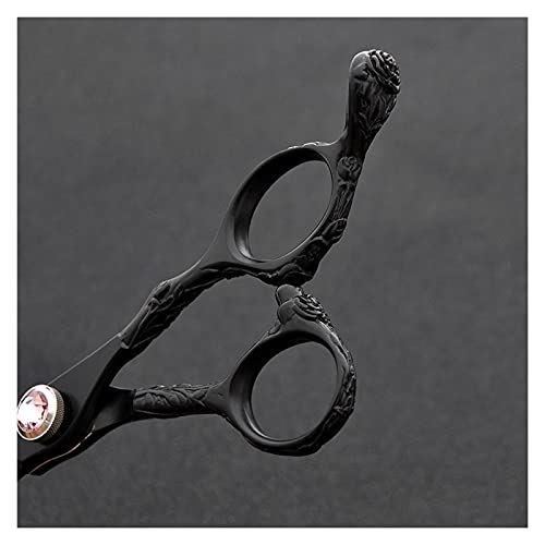 Ciseaux de coiffure spéciaux pour en finir avec les pointes abîmées à la maison