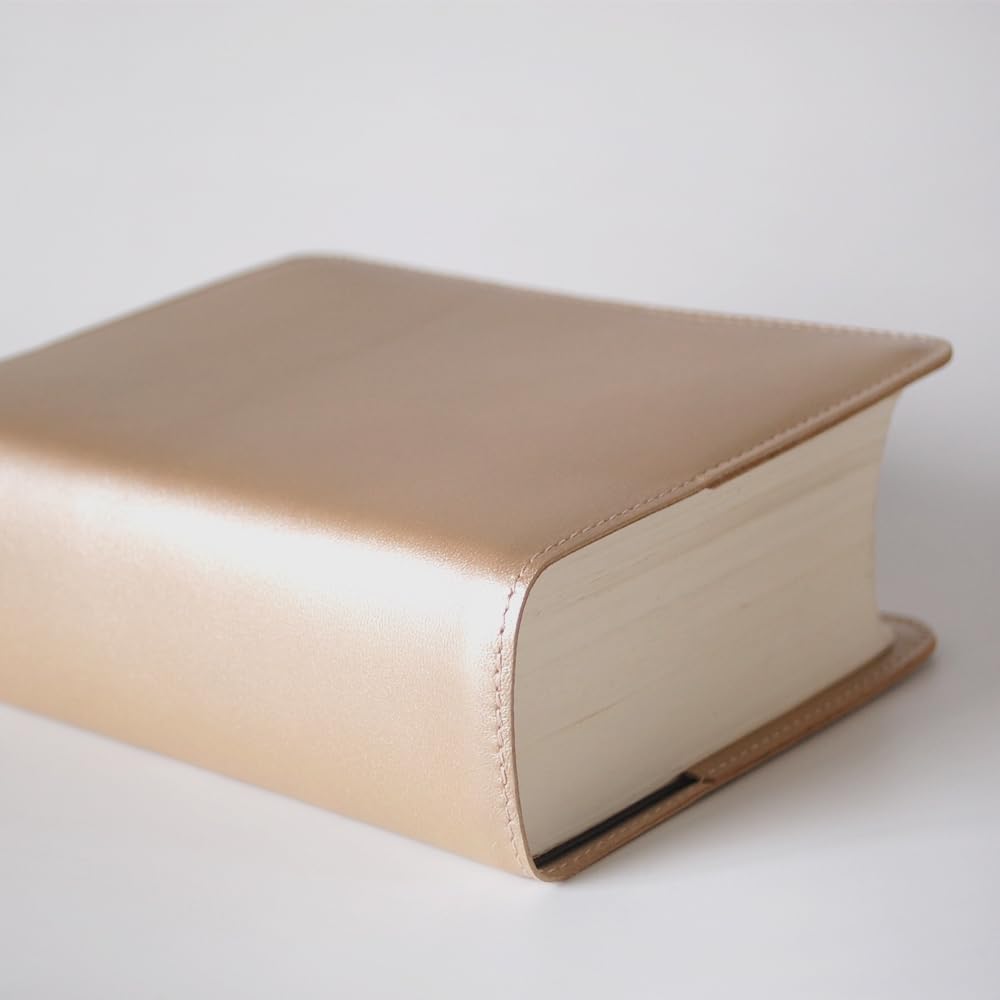 Amazon | 国産 かばん屋さんの 手作り レザーブックカバー 小型 聖書