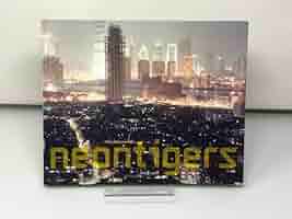 洋書 neon tigers / Peter Bialobrzeski Buy Neon Tigers by Peter Bialobrzeski online. – Setanta Books