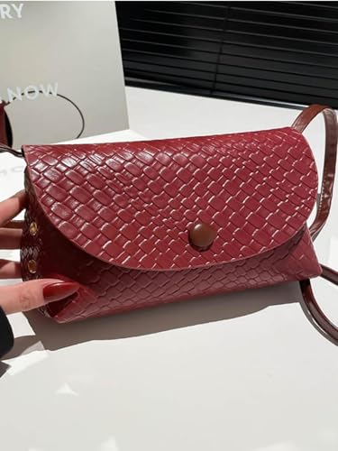 QWINEE Women's Woven Purse PU Leather Crossbody Bags Flap Clutch Purses Retro Square Handbags2