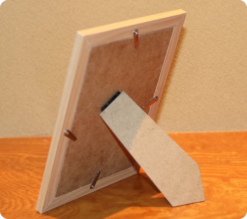 Amazon.co.jp: 記念メダル木製フレーム11穴／観光地にある刻印できる