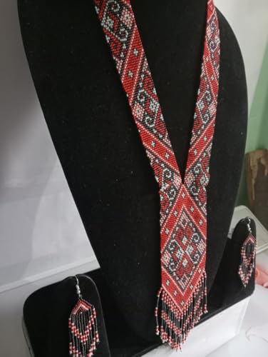 Gerdan ucraniano tradicional y pendientes en estuche para regalo 3