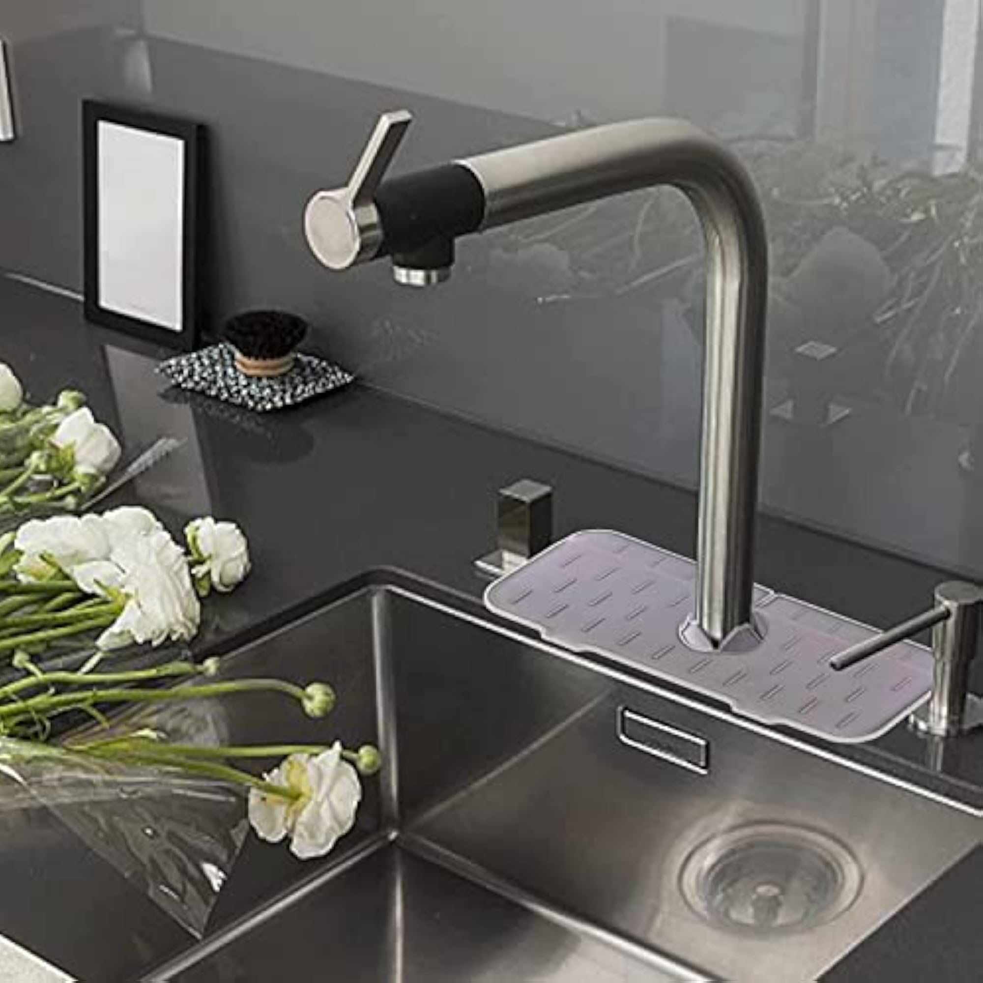 Silicone Sink Faucet Mat, Splash Guard, Drip Catcher, Gray