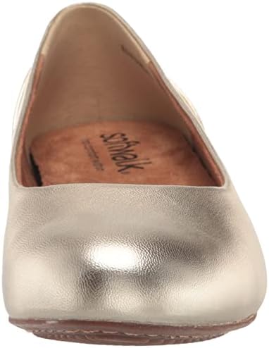SoftWalk Women's Sonoma Ballet Flat, Champagne Metallic, 9.5 Narrow | Image 1