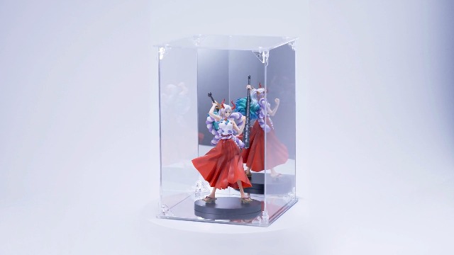 Amazon.co.jp: 【UVカット99.3％】フィギュアケース【台座・背面ミラー
