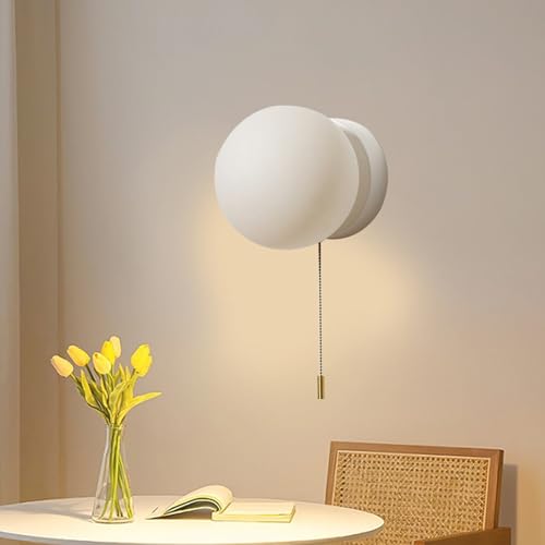 Aplique de pared interior LED blanco con interruptor de cadena y pantalla de vidrio redonda