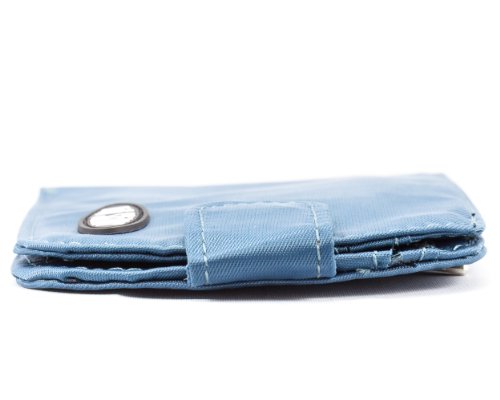 Image of Big Skinny Women's Taxicat Bi-Fold Slim Wallet, Holds Up to 25 Cards, Teal