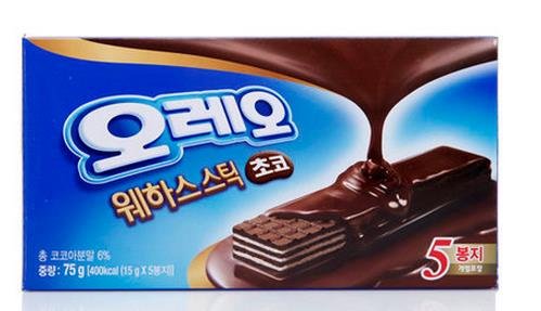 Amazon Com Dongseo Oreo Chocolate Wafer Stick 75g 15g X 5pes Korea National Snacks Nutritious Snacks Gifts Travel Park Walking Camping When Hungry Grocery Gourmet Food
