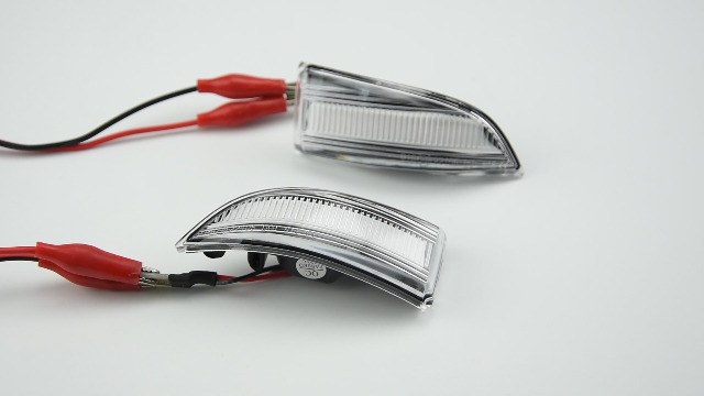 QKLsudua Dynamic LED Turn Signals For Renault Megane 3 / Scenic - Sequential Mirror Indicators