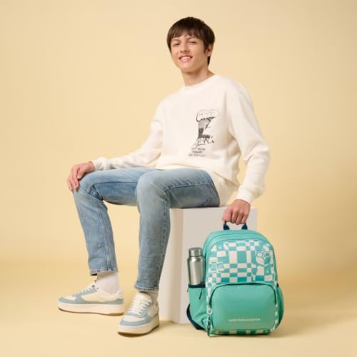 Image of United Colors of Benetton Unisex High-School Backpack SNOOPY | Printed Daypack with 2 Compartments, Airmesh Padding | Backpack for School Girls and Boys | 16L Capacity