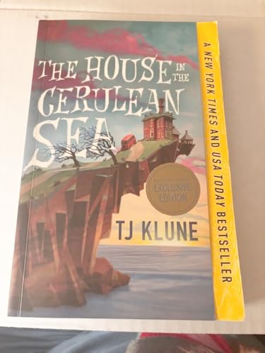 The House in the Cerulean Sea 1250891884 Book Cover