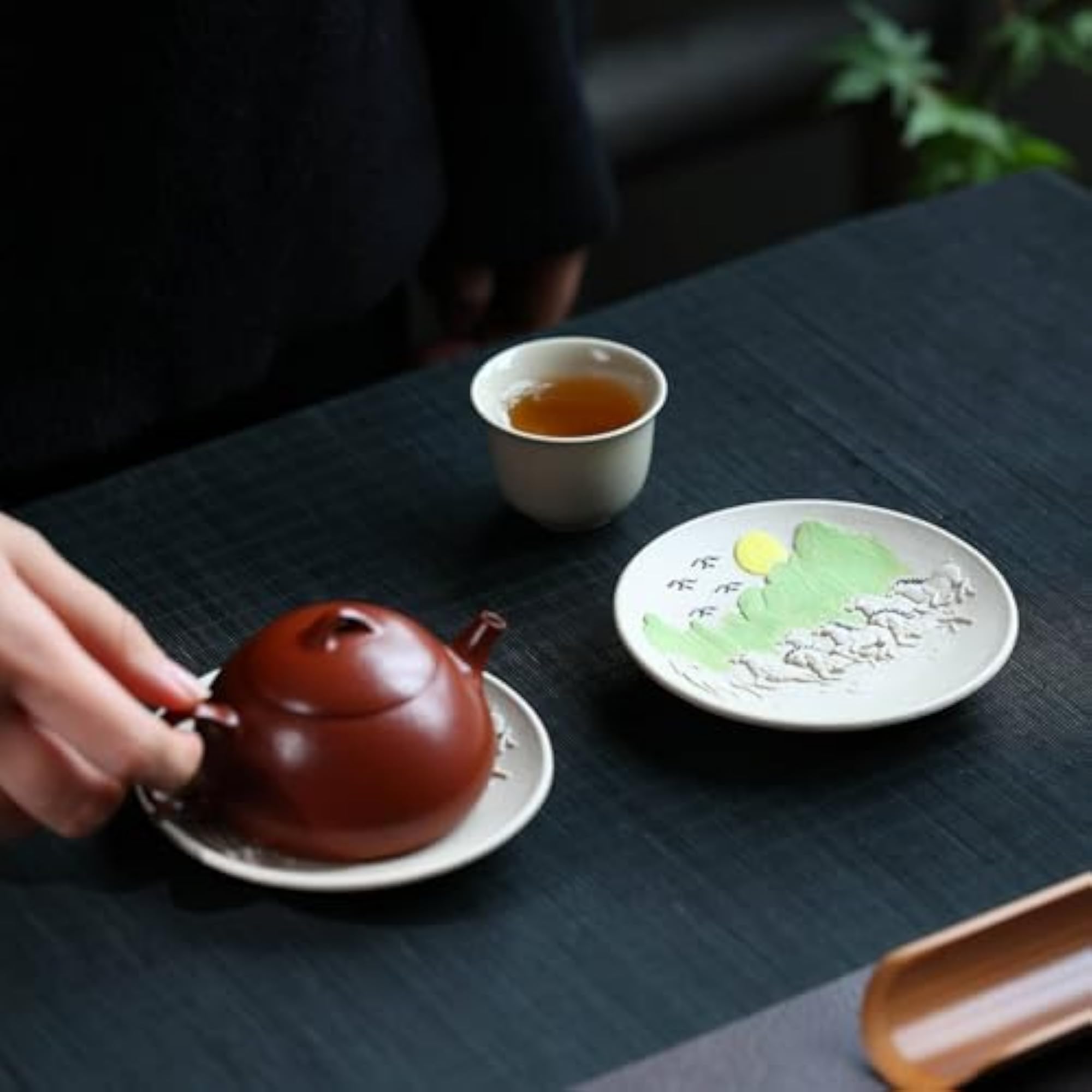 Embossed Horse Pattern Tray, Multi-Functional Zisha Clay Dish