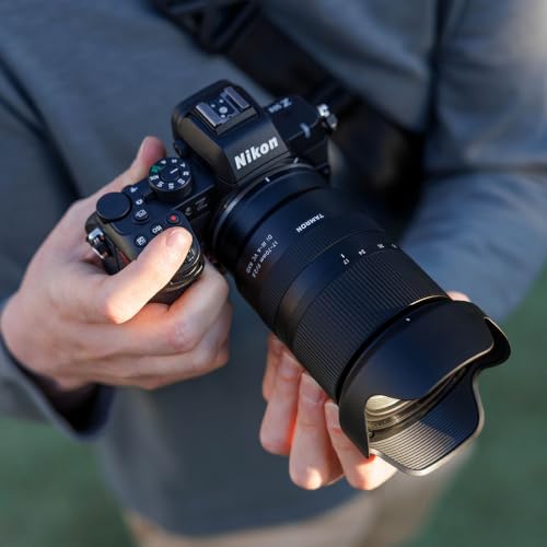 Image of Tamron 17-70mm F /2.8 Di III-A VC RXD for Nikon Z Mount APS-C Mirrorless Camera