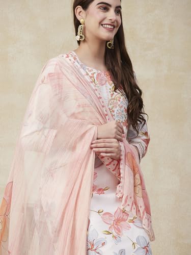 Image of ANNI DESIGNER Cotton Blend Women Kurta Pant With Dupatta
