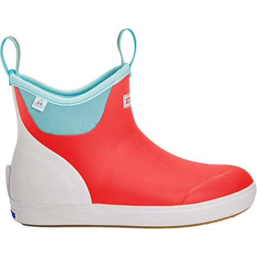 Image of Xtratuf Women's 6 In Ankle Deck Boot