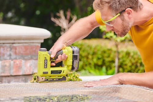 RYOBI Agrafeuse 18V ONE+ agrafes dos 9 4 mm longueur 6 35 mm à 14 3 mm chargeur 90 agrafes + Agrafes et crochet R18ST50 0 - vue 8