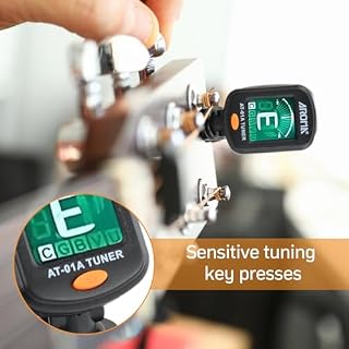 Jinlaili Accordeur à Pince Pour Guitare,Kit D’accessoires pour Guitare,Ecran LCD Rotation Accordeur,Comprenant des 6 médiator,un accordeur,un capo,Pour Chromatique,Guitare,Basse,Violon,Ukulélé - Les Beatles, Paul McCartney, John Lennon, RIngo Starr, George Harrison Jinlaili Accordeur à Pince Pour Guitare,Kit D'accessoires pour Guitare,Ecran LCD Rotation Accordeur,Comprenant des 6 médiator,un accordeur,un capo,Pour Chromatique,Guitare,Basse,Violon,Ukulélé – Image 3