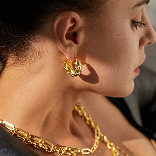 Image of FRUMOS 18K Gold Plated Chunky Hoop Earrings for Women Fashion Thick Gold Hoops Set Jewelry for Birthday Christmas Gifts