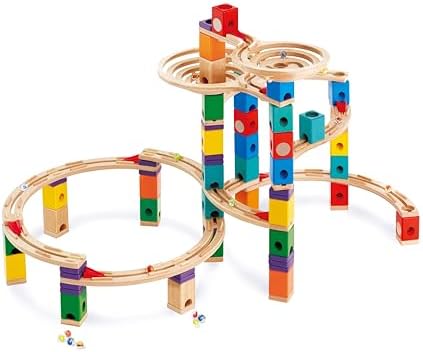 Hape Circuit à Billes Créatif en Bois Le Cyclone Quadrilla - Jeu de Construction Super Kit Complet de 102 pièces pour Le Circuit et 100 Billes - Jeu de Construction en Bois pour Enfant 4 Ans et Plus