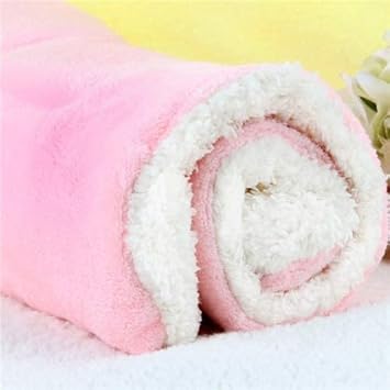 GlobalNiche? 7, 70 X 55 cm: Winter Warm Dog Bed Mats Candy Colors Thicken Fleece 3 Sizes Pet Dog Blankets Suit for Small Medium Pupp