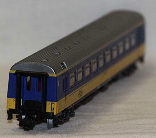 MARKLIN HO Intercity Long DB Passenger 1ST. Class CAR 4164