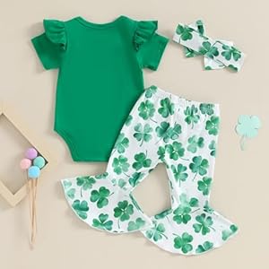St. Patrick 's Day Outfit Clothes SetNewborn Infant Baby Girl Solid Long Sleeve Romper Clover Flared Pants Headband Set St Patrick s Day Outfit Clothes SetNewborn Infant Baby Girl Solid Long Sleeve Romper Clover Flared Pants Headband Set